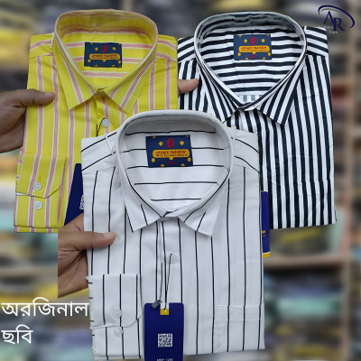 চেক শার্ট পকেট আছে